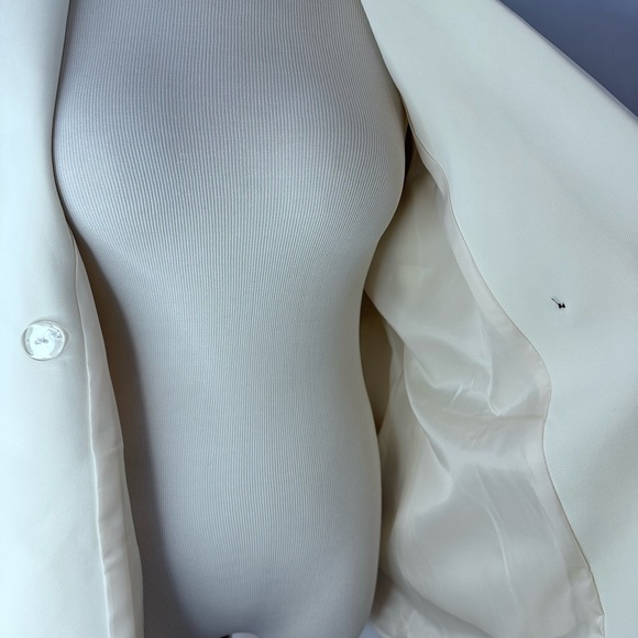 Gorgeous Oversized Double breasted Ivory Blazer US L - Picture 9 of 14